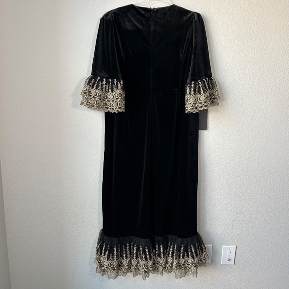 Tuckernuck Pomander Place size XXXL Lilith long dress black velvet gold lace NEW - Picture 8 of 14